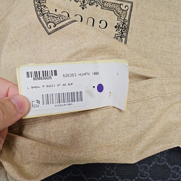 GUCCI GG Shoulder Bag With Leather Details - Picture 10 of 10